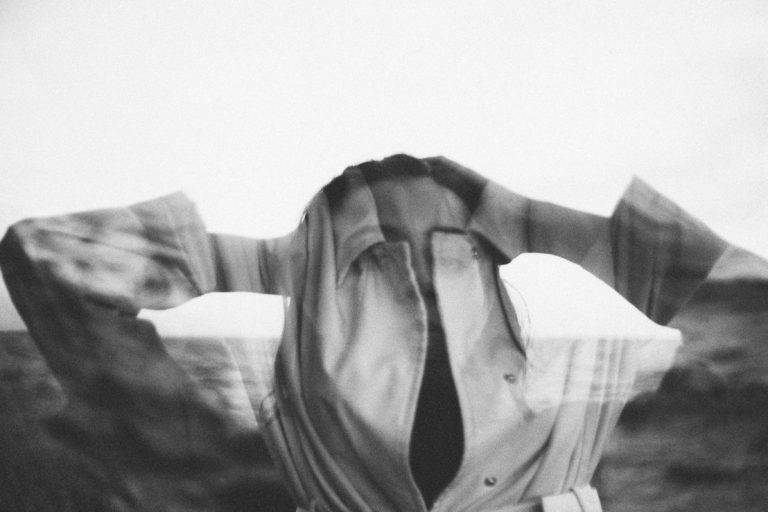 How to Deal with Controlling People