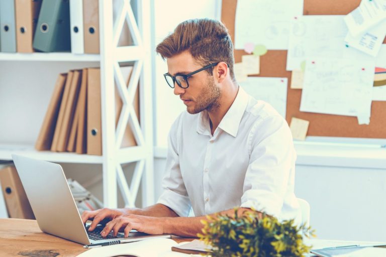 How to Follow up with a Recruiter