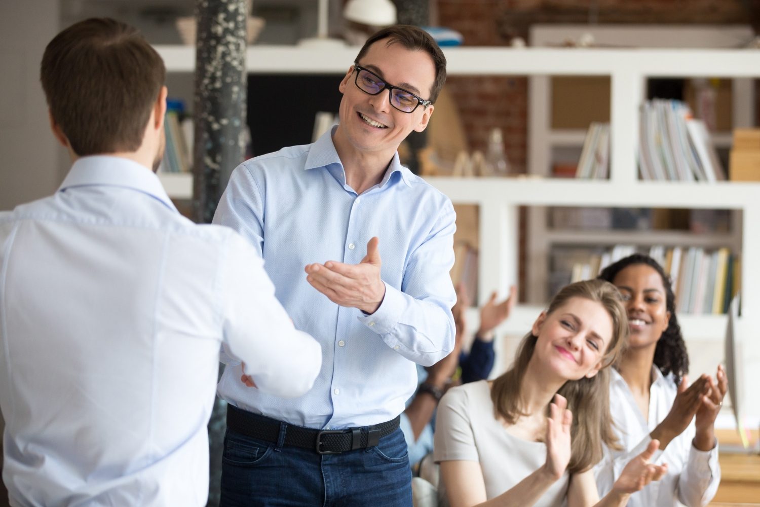 Signs Your Boss Wants You to Stay