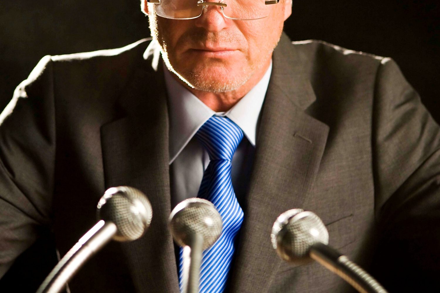 How to Become a Motivational Speaker