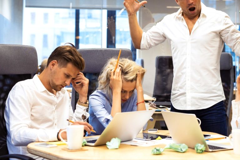 Warning Signs of a Bad Boss or Manager