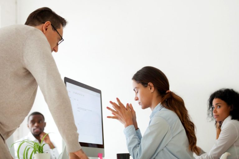 Warning Signs Your Boss Doesn't Respect You