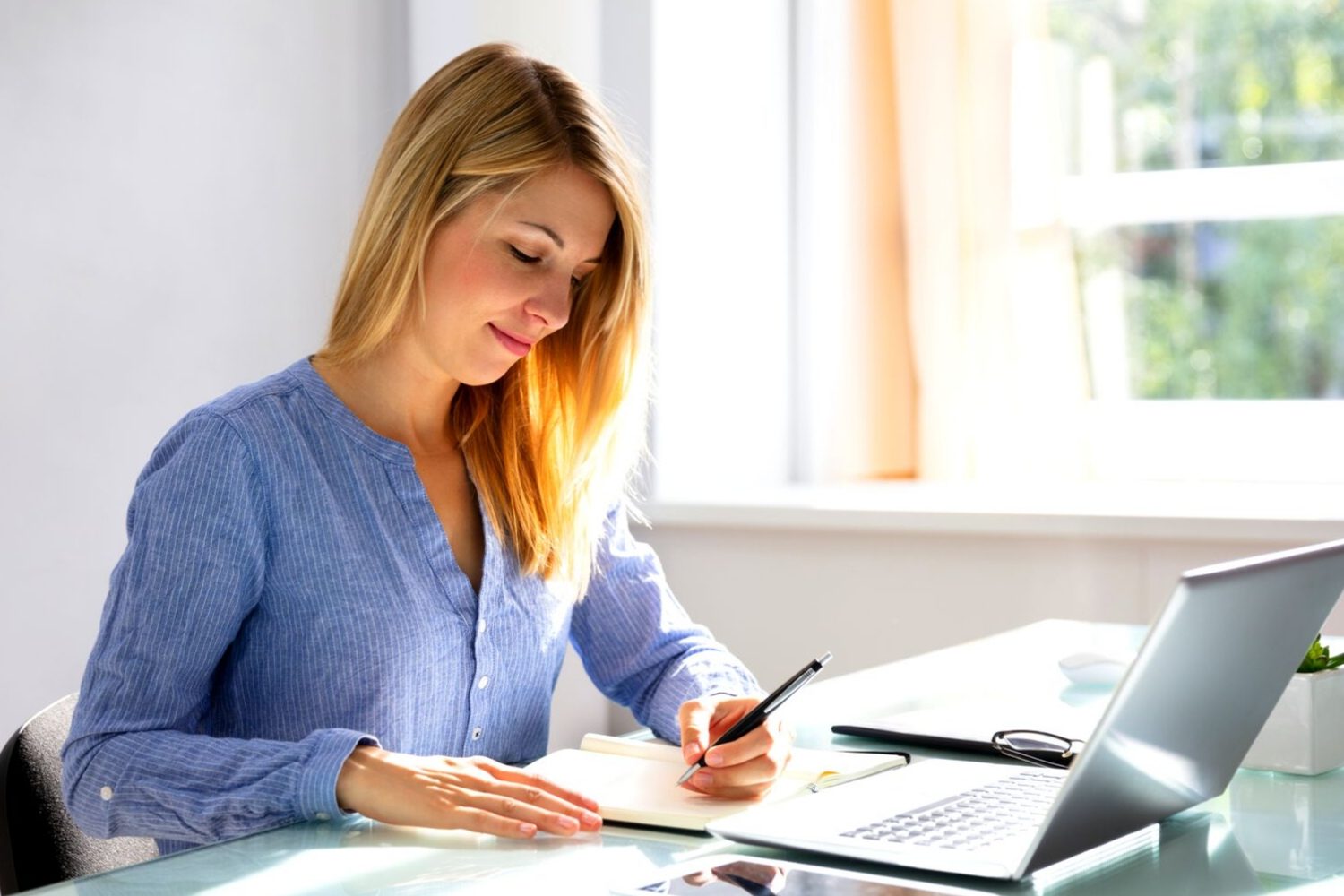 How to Write a Bid Proposal Letter