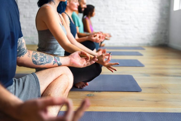 What to Wear to a Yoga Class