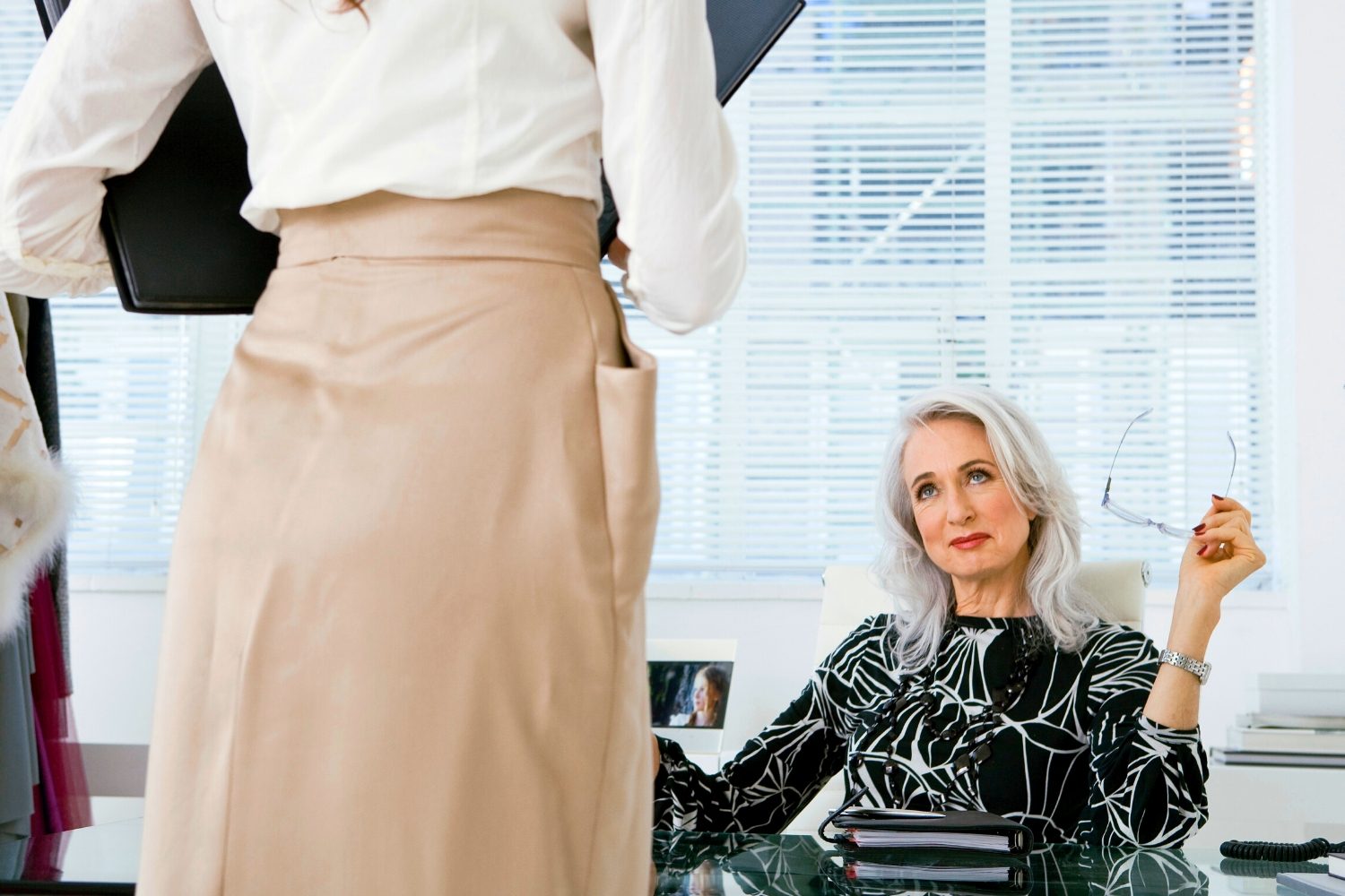 Signs Your Boss Feels Threatened by You