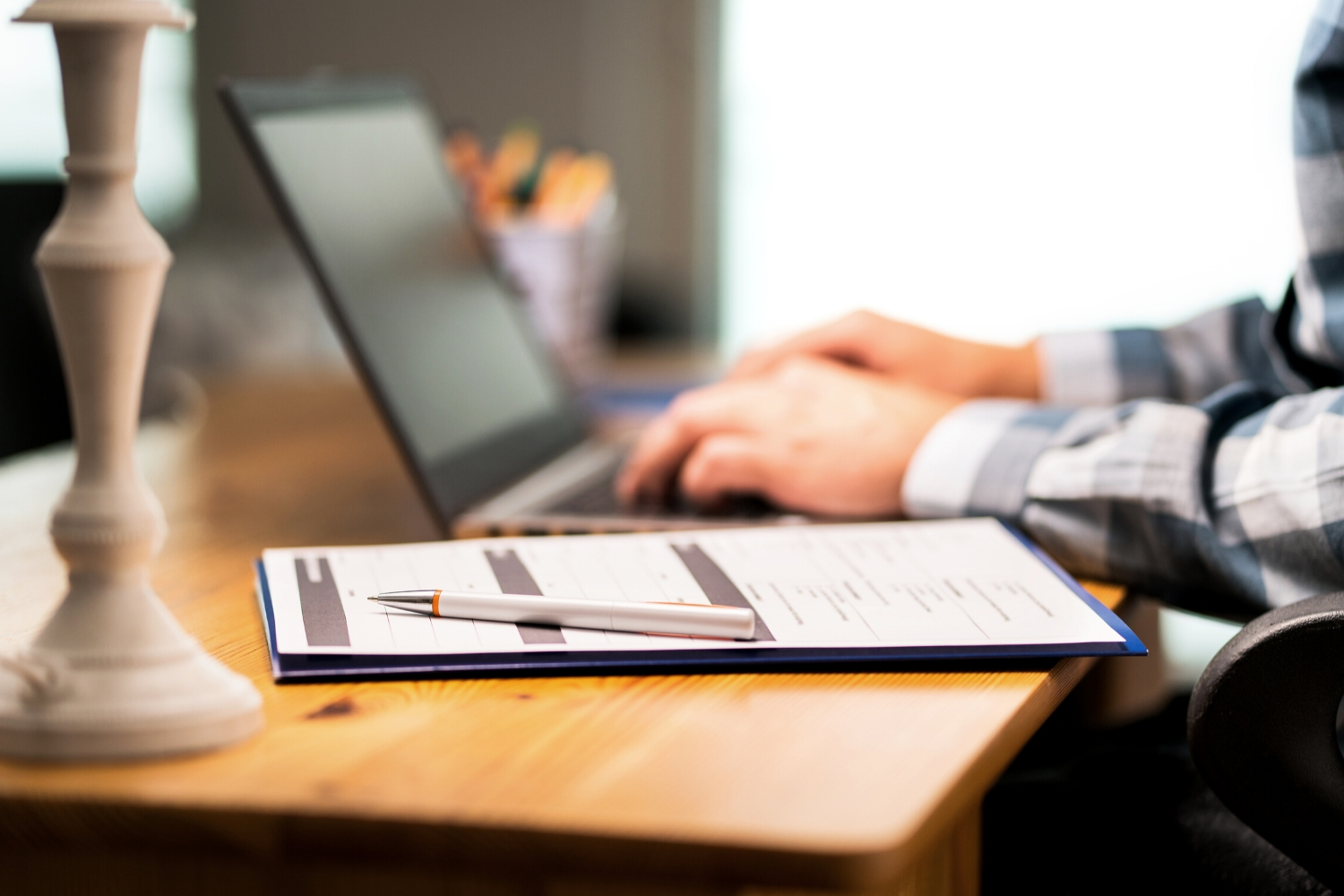 How to Properly List References on a Resume