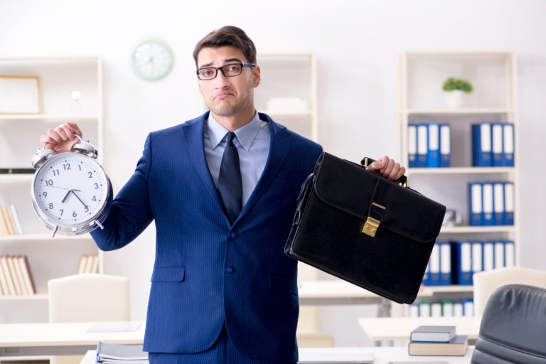 How to Apologize for Missing a Meeting