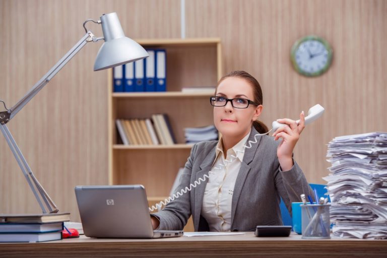 What to Do When Your Boss Doesn't Communicate With You?