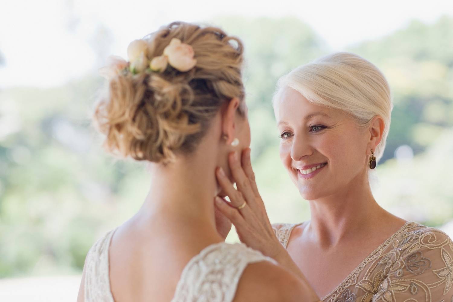 What to Say to Your Daughter on Her Wedding Day