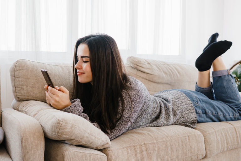 How To Stop Obsessing Over a Guy