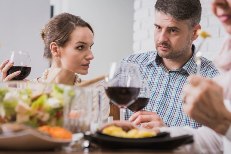 How to Deal With a Narcissistic Mother