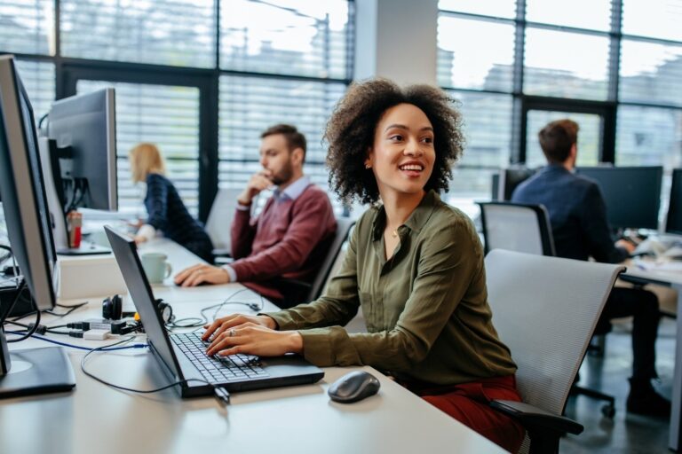 How to Turn Your Internship Into a Permanent Job