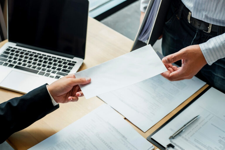 How to Give Two Weeks’ Notice