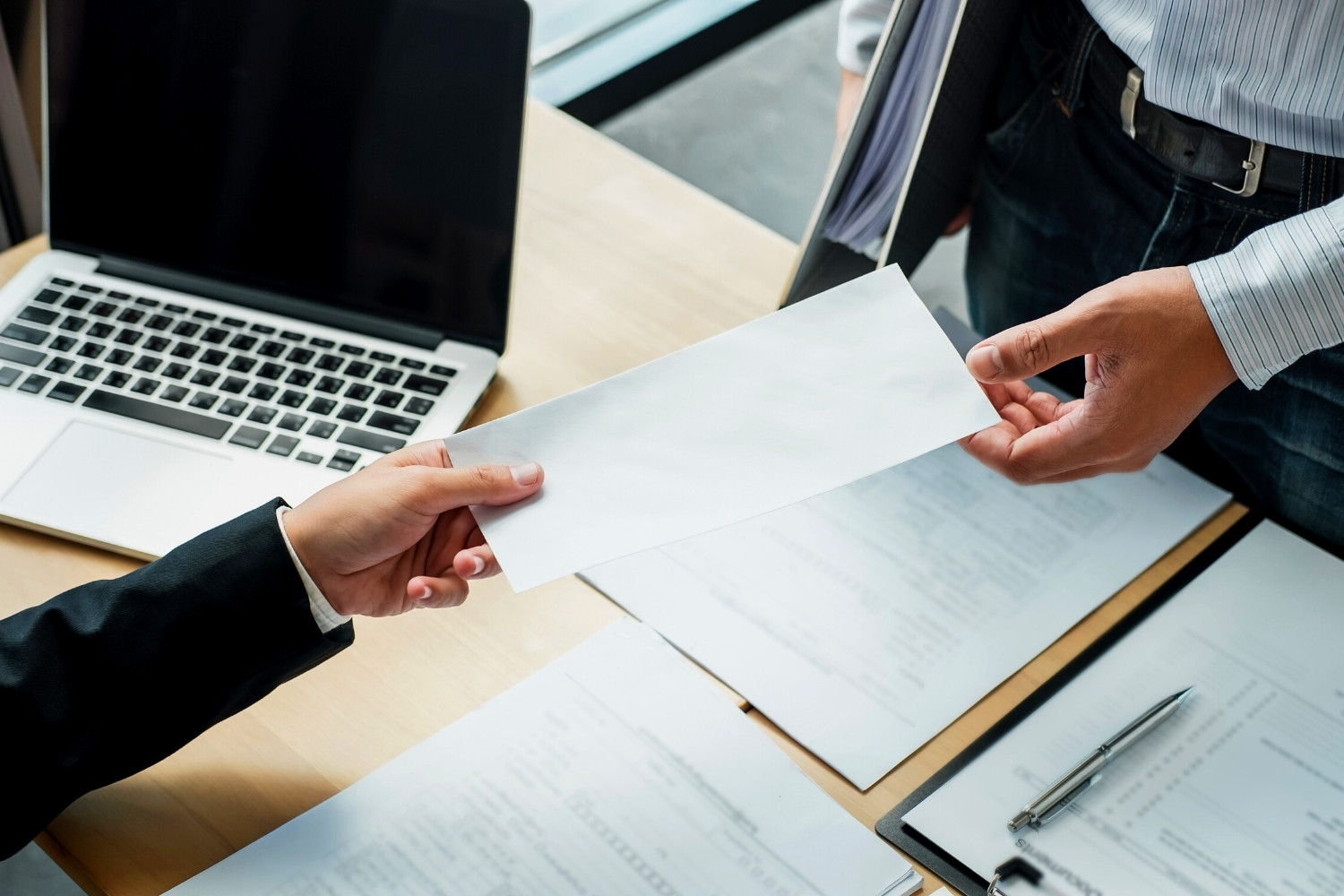 How to Give Two Weeks’ Notice