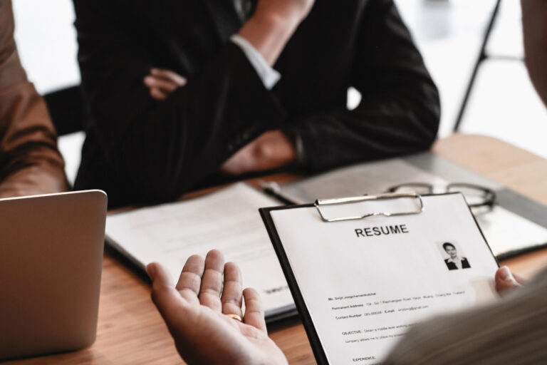 How to Answer "What Can You Do for Us That Other Candidates Can’t"