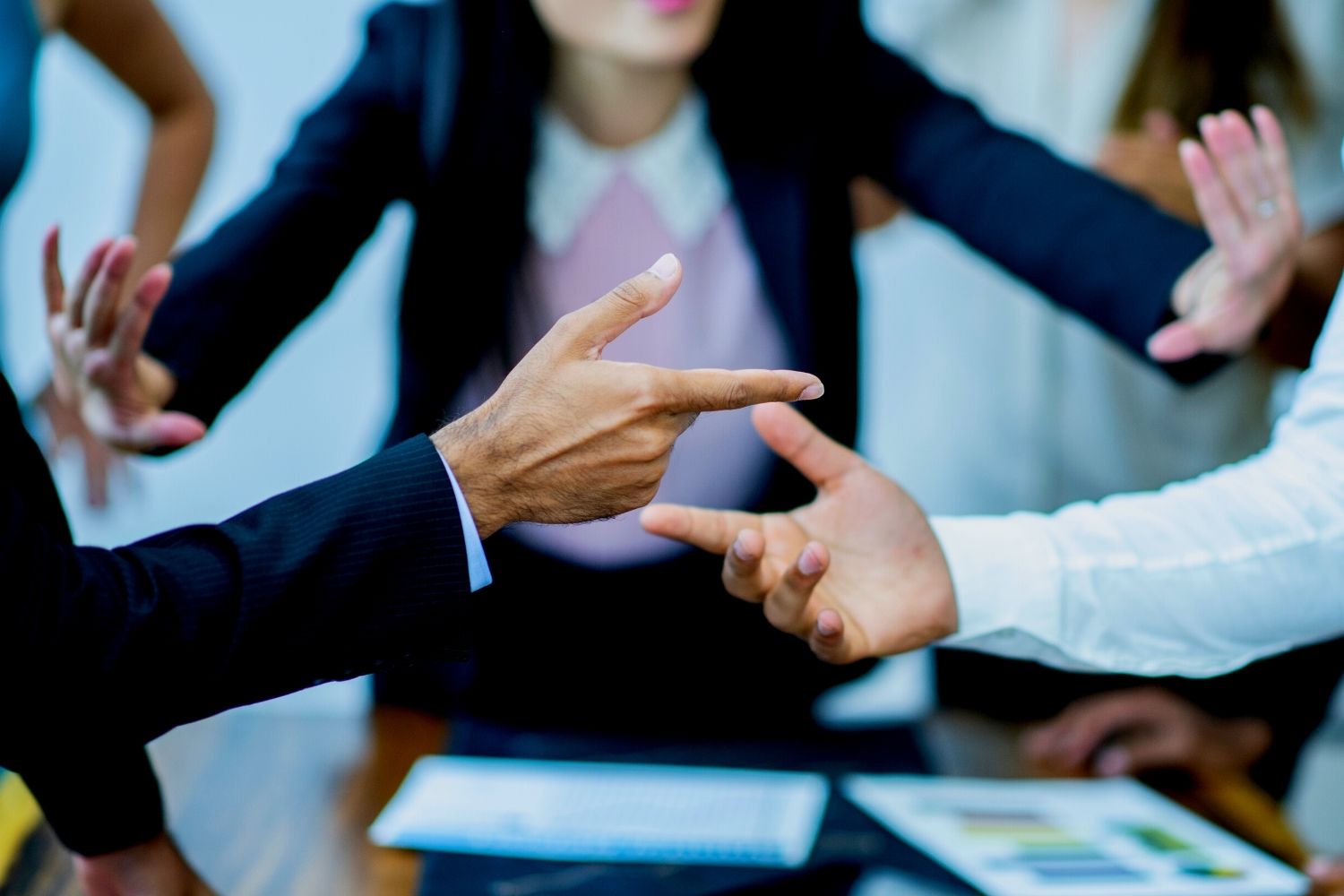 examples of miscommunication in the workplace