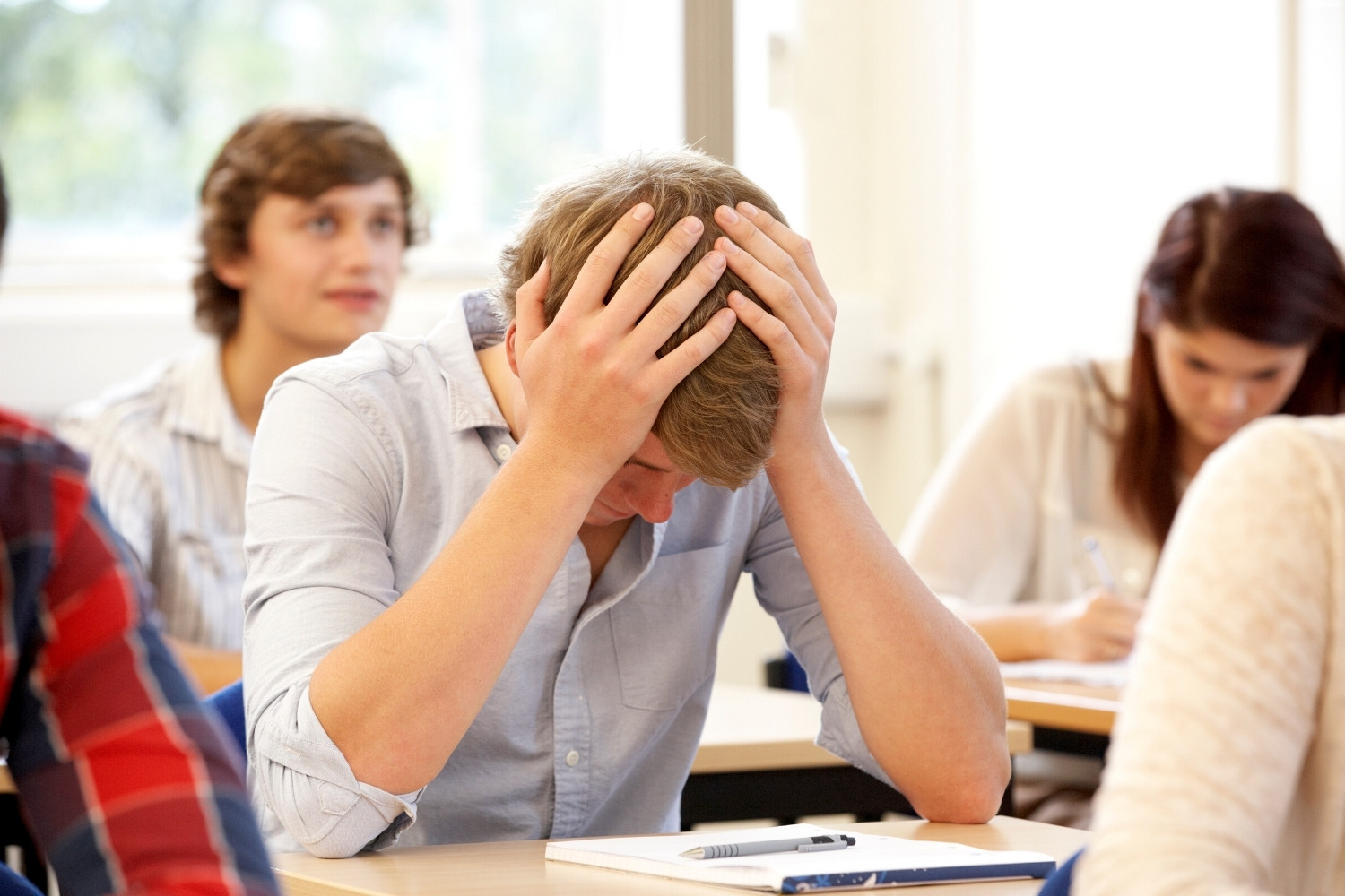 How to Get Over a Mental Block (According to Experts)