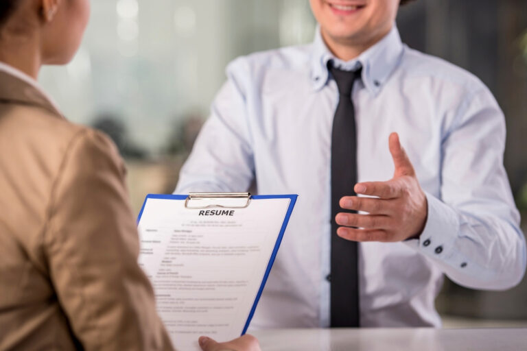 How to Answer “What Are Your Salary Expectations” in an Interview