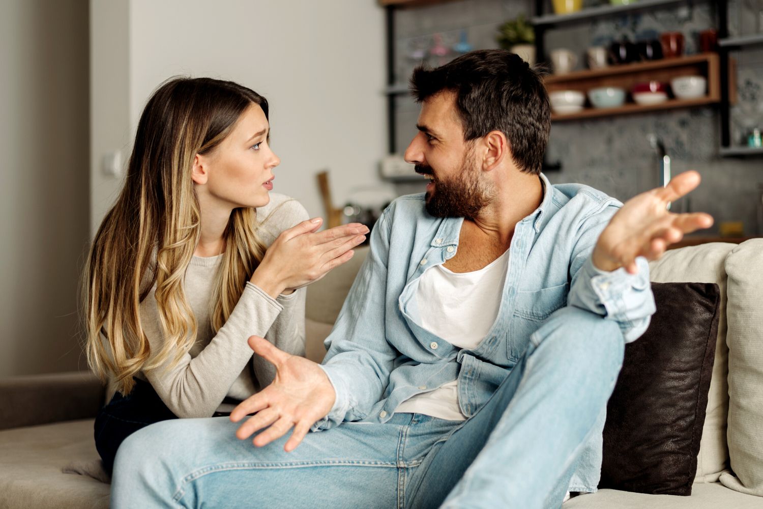 Examples of Gaslighting (According to Experts)