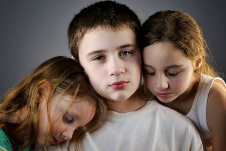 Signs of Oldest Child Syndrome