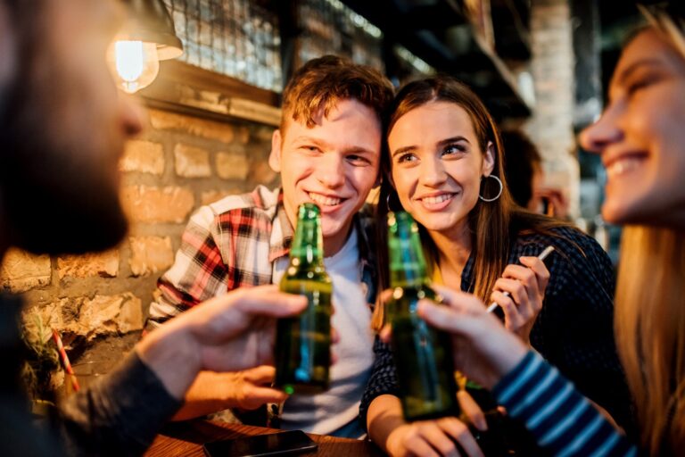 How to Go From Friends to Dating