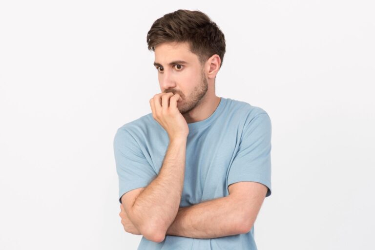 How to Overcome Fear of the Future (According to Experts)