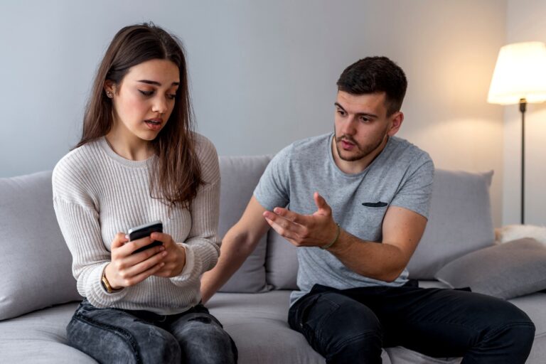 Signs Someone Is Too Immature For A Relationship