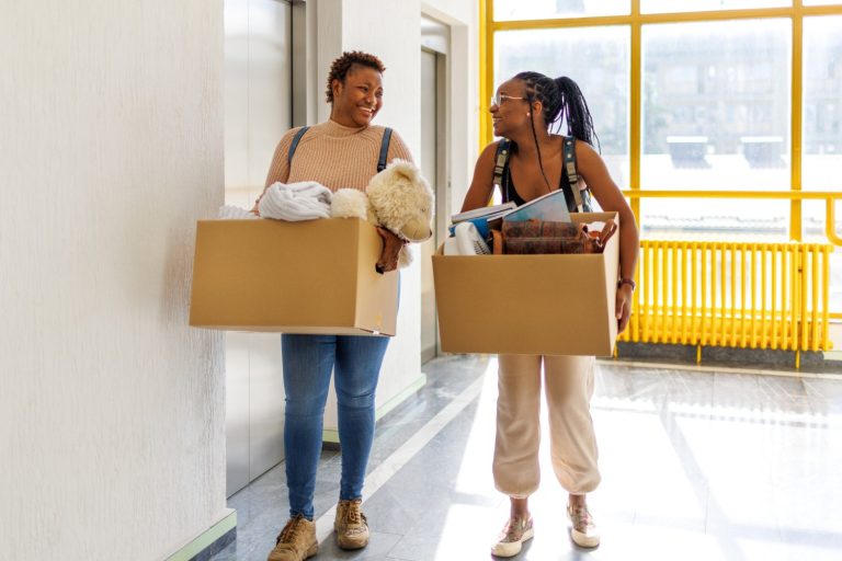 Questions to Ask a College Roommate