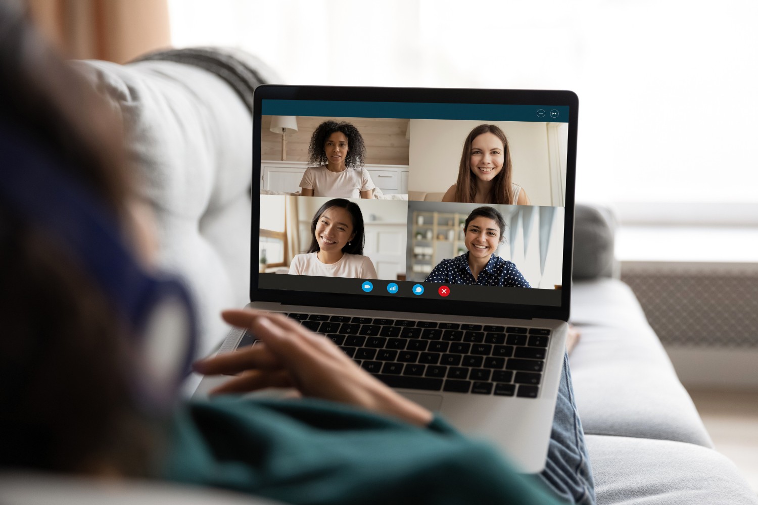 Questions to Ask New Friends Online